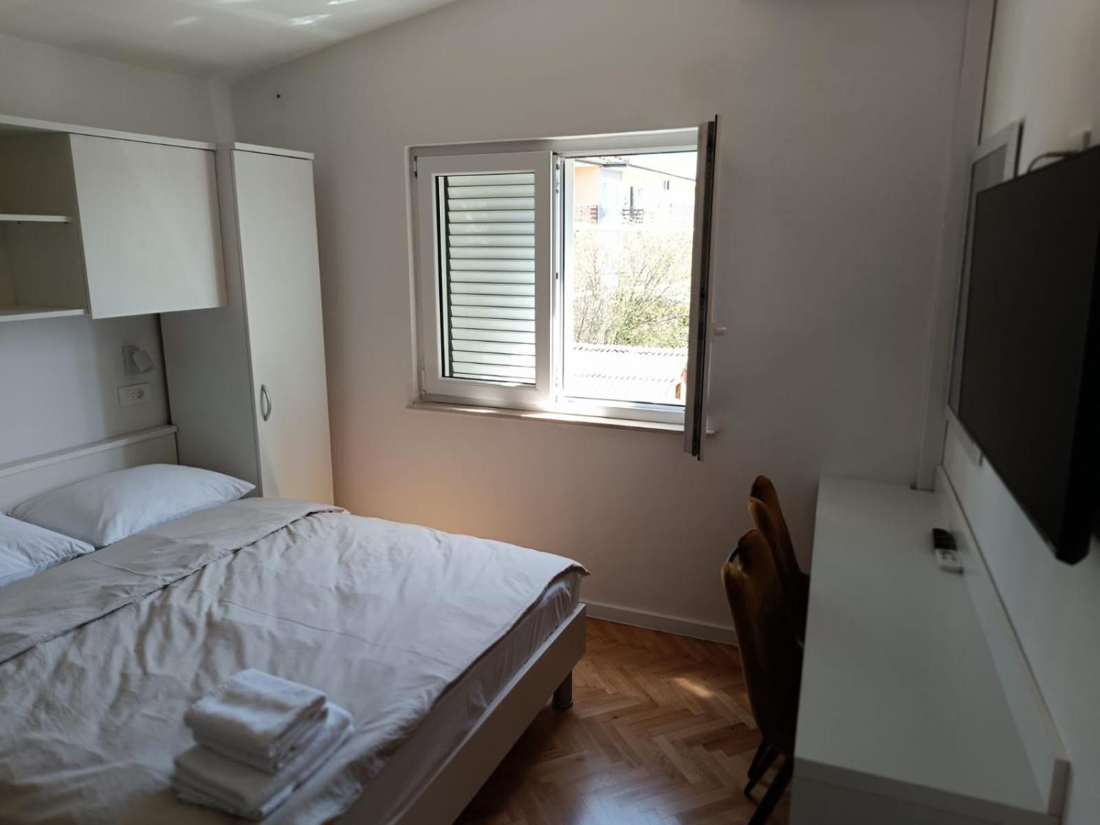 Diana Rooms And Apartments Starigrad Paklenica Δωμάτιο φωτογραφία