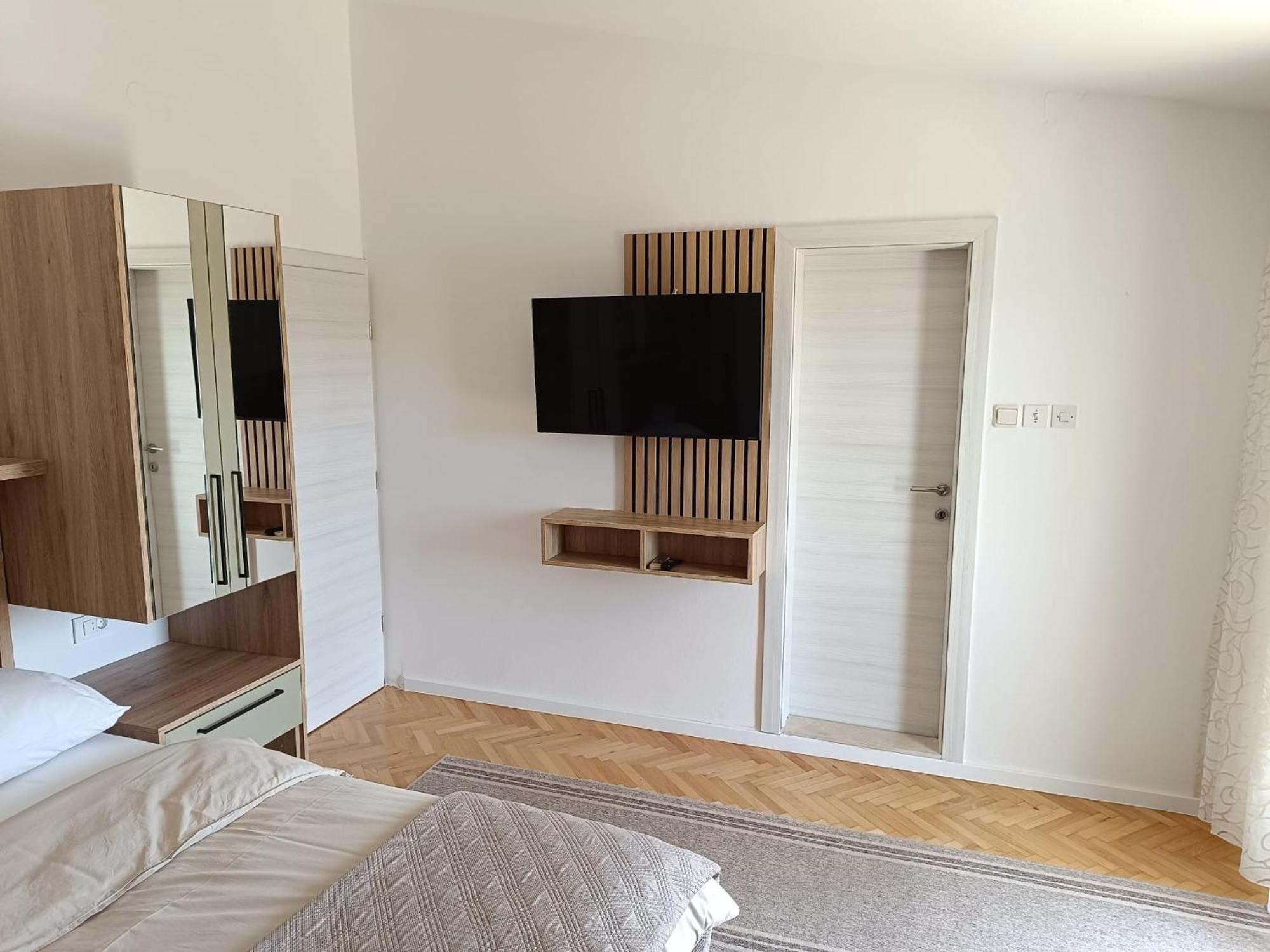 Diana Rooms And Apartments Starigrad Paklenica Δωμάτιο φωτογραφία
