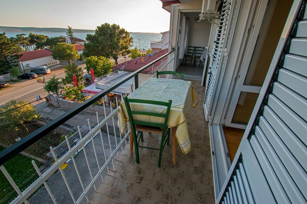 Diana Rooms And Apartments Starigrad Paklenica Εξωτερικό φωτογραφία